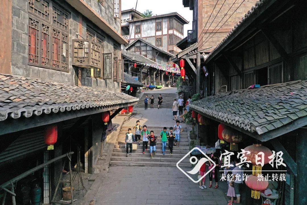 手机的返回键怎么调出来?游戏画面